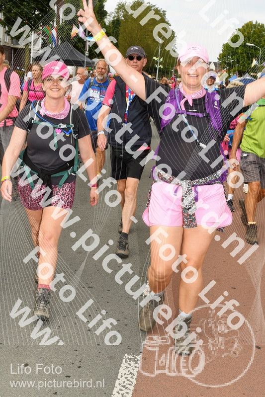 Evenement foto: Nijmeegse Vierdaagse 1021