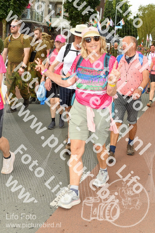 Evenement foto: Nijmeegse Vierdaagse 1021