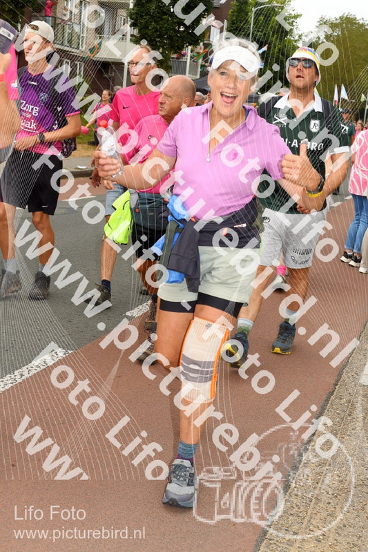Evenement foto: Nijmeegse Vierdaagse 1021