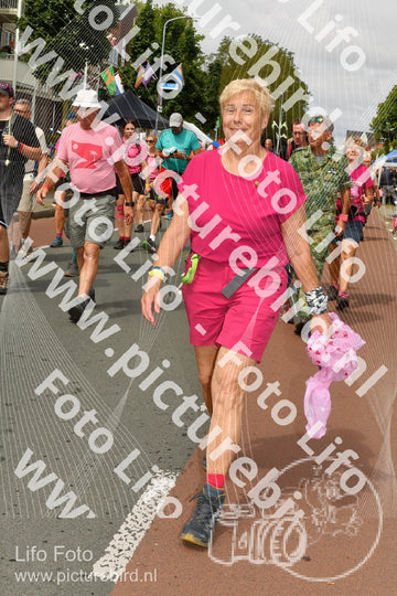 Evenement foto: Nijmeegse Vierdaagse 1020