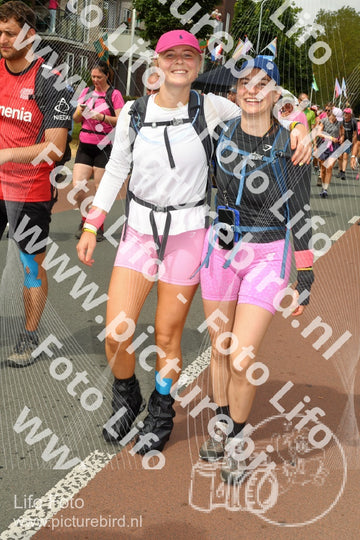 Evenement foto: Nijmeegse Vierdaagse 1020