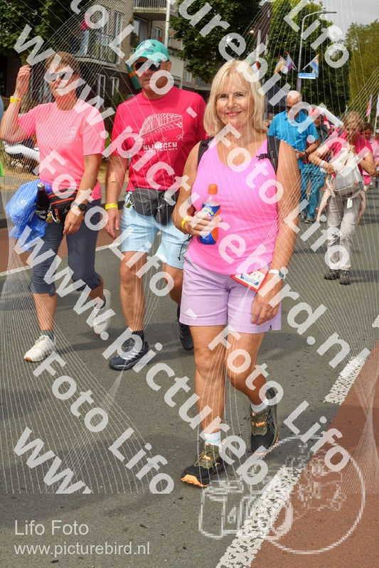 Evenement foto: Nijmeegse Vierdaagse 1020