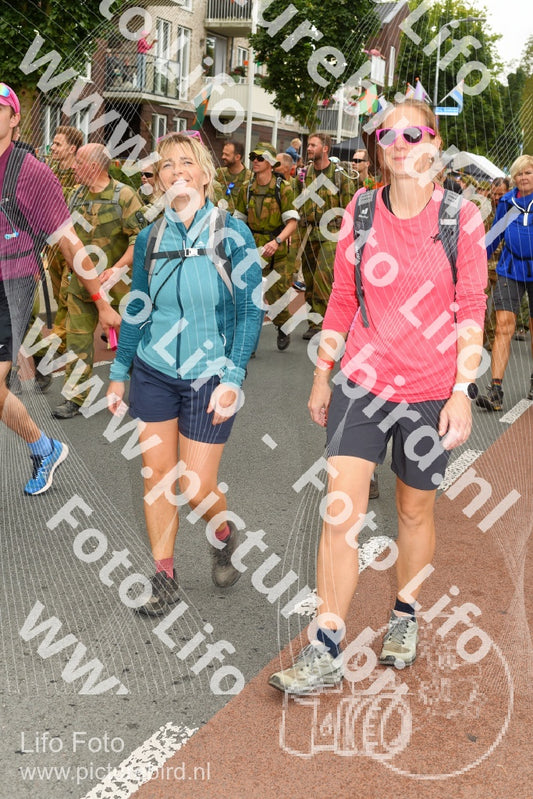 Evenement foto: Nijmeegse Vierdaagse 1019