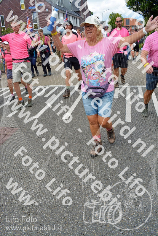 Evenement foto: Nijmeegse Vierdaagse 938