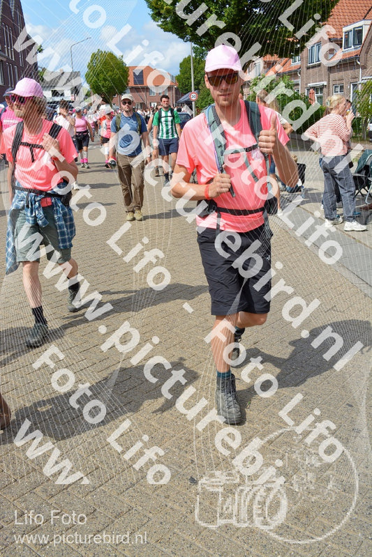 Evenement foto: Nijmeegse Vierdaagse 937