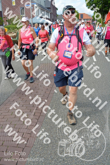 Evenement foto: Nijmeegse Vierdaagse 937