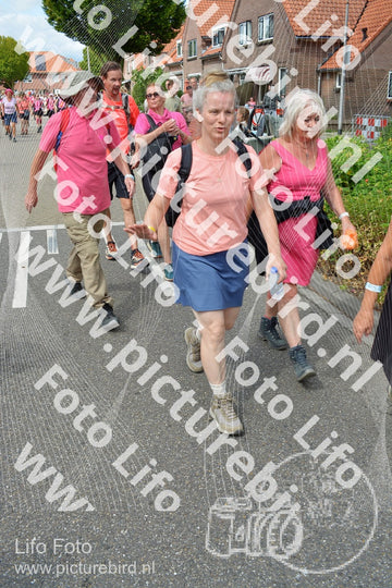 Evenement foto: Nijmeegse Vierdaagse 937