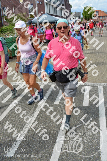 Evenement foto: Nijmeegse Vierdaagse 937
