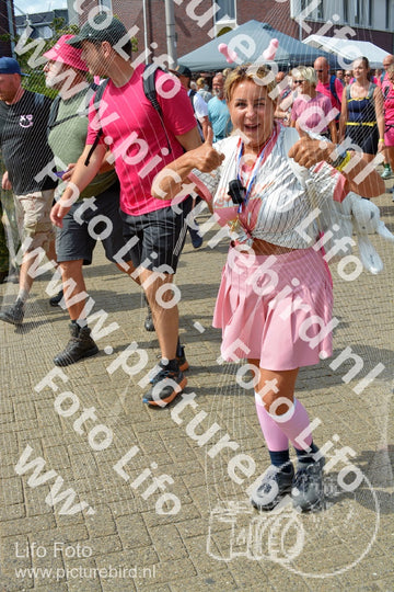 Evenement foto: Nijmeegse Vierdaagse 936