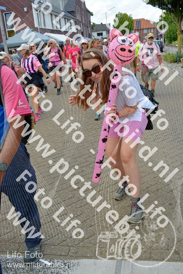 Evenement foto: Nijmeegse Vierdaagse 936