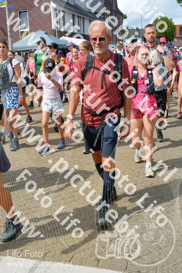 Evenement foto: Nijmeegse Vierdaagse 935