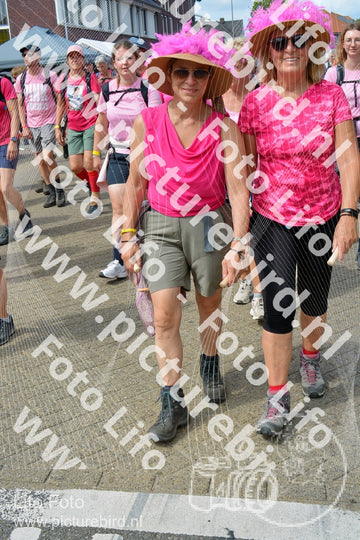 Evenement foto: Nijmeegse Vierdaagse 935