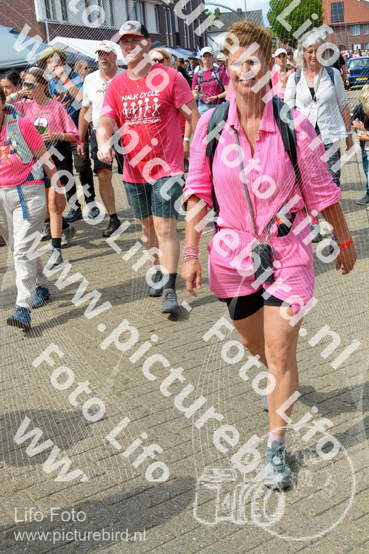 Evenement foto: Nijmeegse Vierdaagse 935