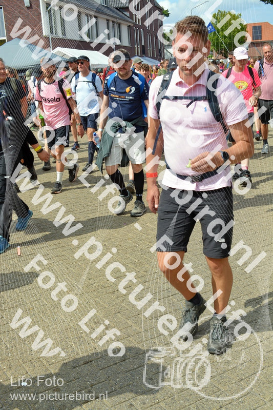 Evenement foto: Nijmeegse Vierdaagse 935