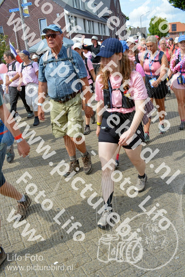Evenement foto: Nijmeegse Vierdaagse 935