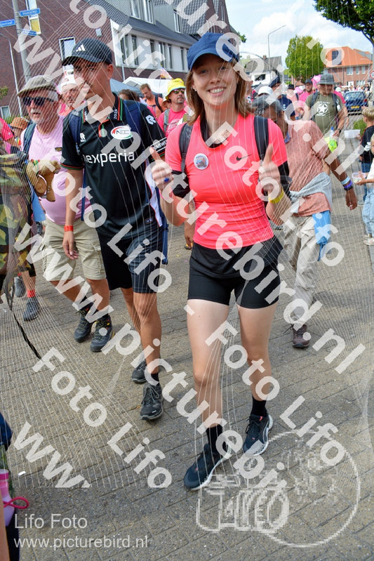 Evenement foto: Nijmeegse Vierdaagse 935