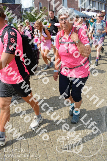 Evenement foto: Nijmeegse Vierdaagse 935