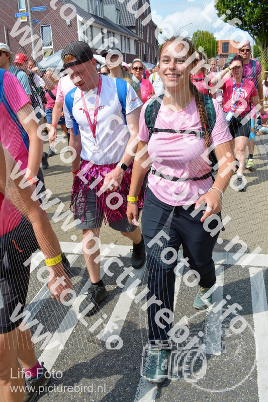 Evenement foto: Nijmeegse Vierdaagse 934