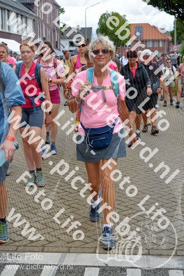 Evenement foto: Nijmeegse Vierdaagse 933