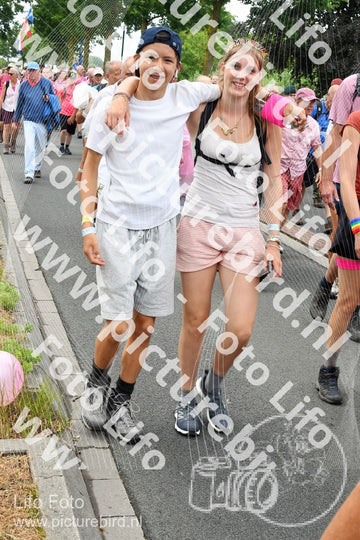 Evenement foto: Nijmeegse Vierdaagse 679