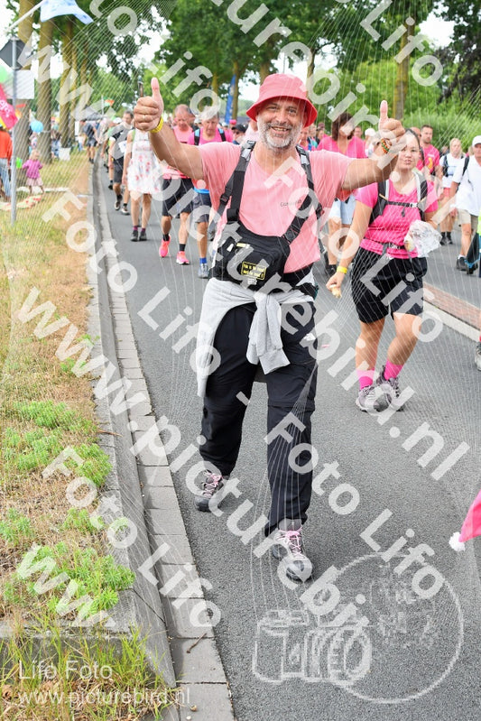 Evenement foto: Nijmeegse Vierdaagse 676