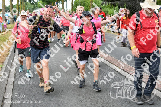 Evenement foto: Nijmeegse Vierdaagse 676