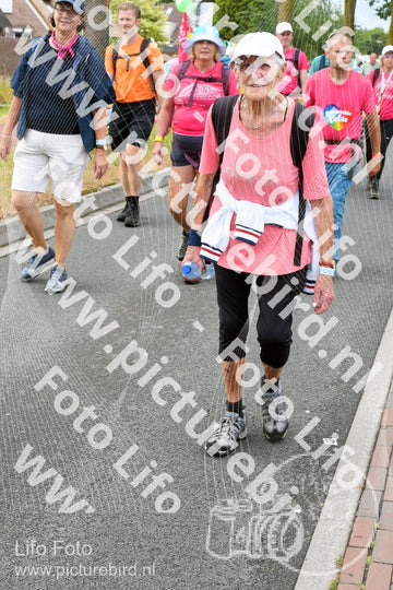 Evenement foto: Nijmeegse Vierdaagse 675
