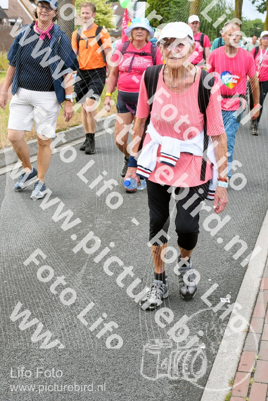 Evenement foto: Nijmeegse Vierdaagse 675