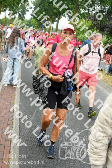 Evenement foto: Nijmeegse Vierdaagse 674
