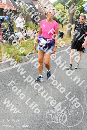 Evenement foto: Nijmeegse Vierdaagse 671