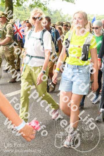 Evenement foto: Nijmeegse Vierdaagse 1043