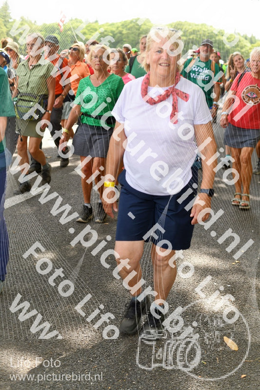 Evenement foto: Nijmeegse Vierdaagse 1042