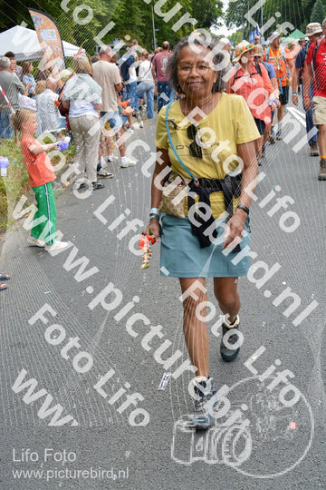 Evenement foto: Nijmeegse Vierdaagse 992