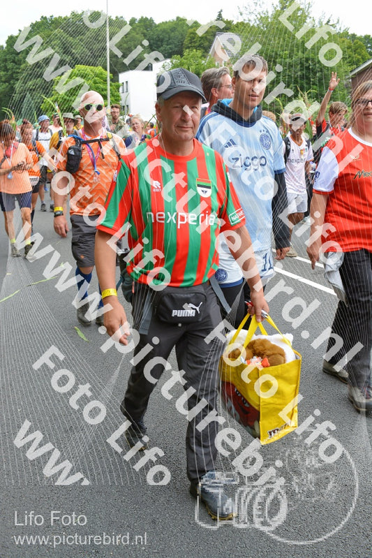 Evenement foto: Nijmeegse Vierdaagse 992