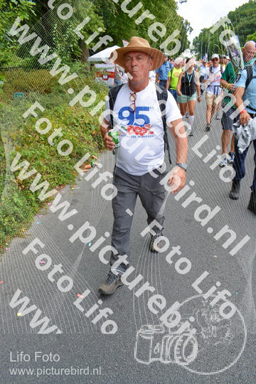 Evenement foto: Nijmeegse Vierdaagse 991