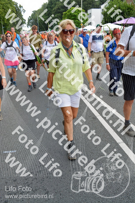 Evenement foto: Nijmeegse Vierdaagse 990