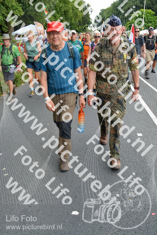 Evenement foto: Nijmeegse Vierdaagse 990