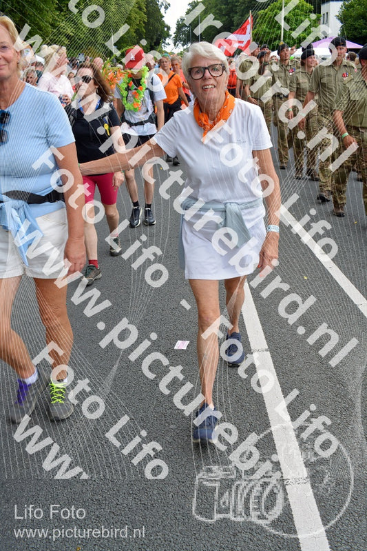 Evenement foto: Nijmeegse Vierdaagse 990