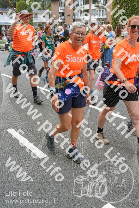 Evenement foto: Nijmeegse Vierdaagse 986