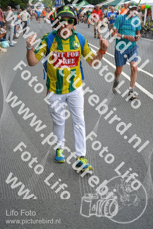 Evenement foto: Nijmeegse Vierdaagse 978