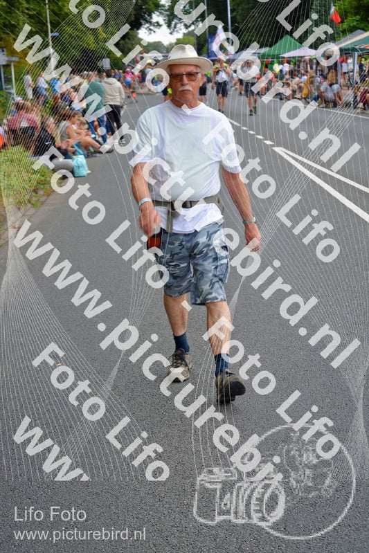 Evenement foto: Nijmeegse Vierdaagse 976