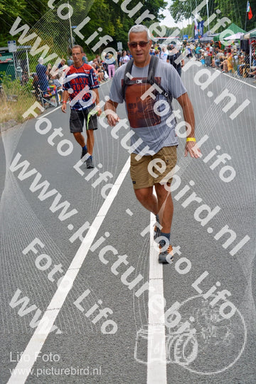 Evenement foto: Nijmeegse Vierdaagse 975