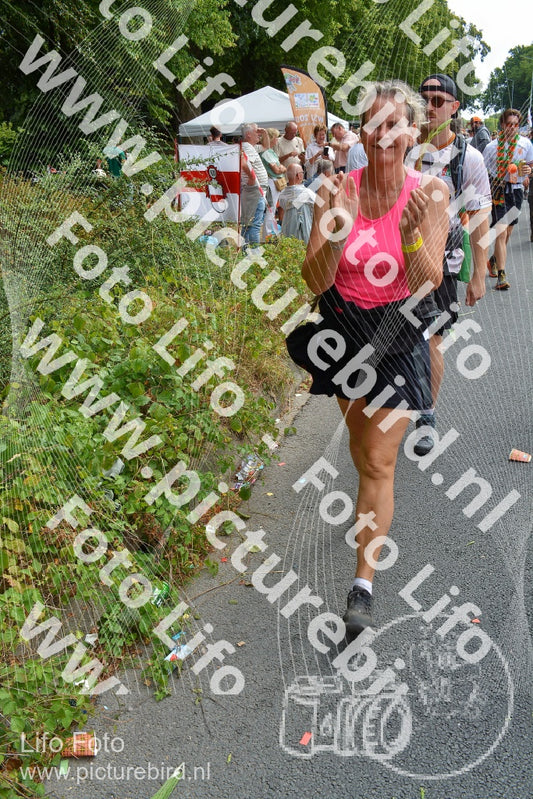 Evenement foto: Nijmeegse Vierdaagse 1096