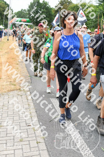 Evenement foto: Nijmeegse Vierdaagse 737