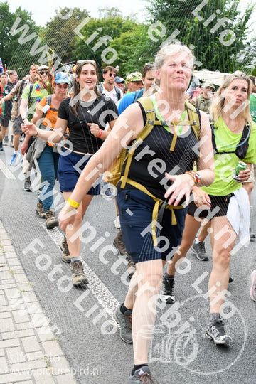 Evenement foto: Nijmeegse Vierdaagse 736