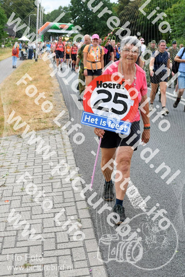 Evenement foto: Nijmeegse Vierdaagse 726