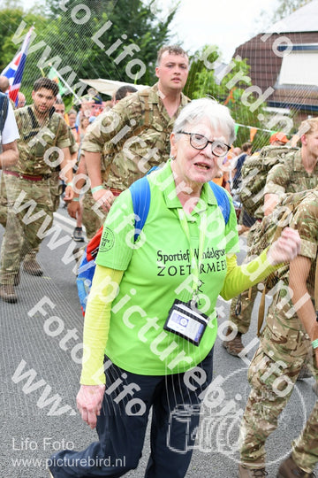 Evenement foto: Nijmeegse Vierdaagse 725