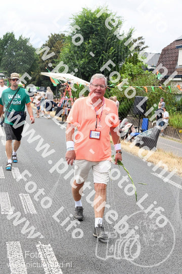 Evenement foto: Nijmeegse Vierdaagse 711