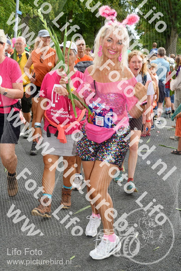 Evenement foto: Nijmeegse Vierdaagse 306
