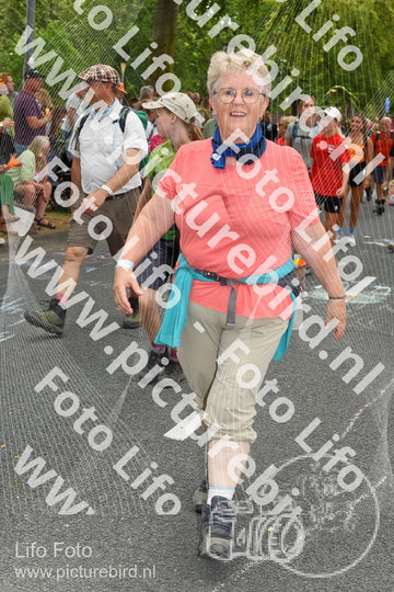 Evenement foto: Nijmeegse Vierdaagse 1056